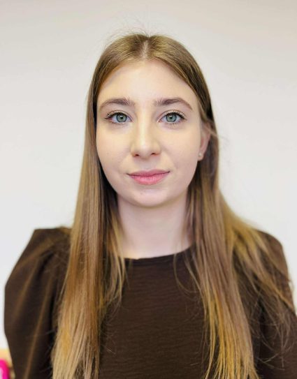 NATALIA WYLEŻYŃSKA personel pomocniczy