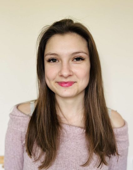 WERONIKA ŚMIELAK nauczyciel