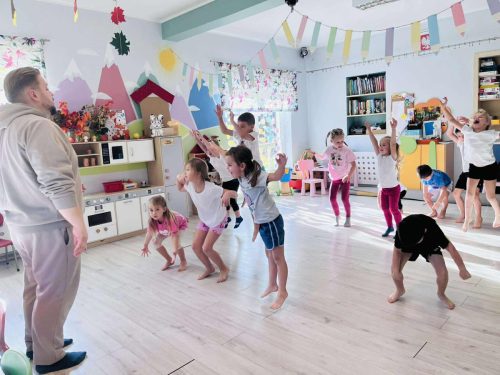 579442530 1769862567054884 424996478511084247 n